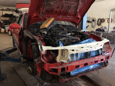 Klick um die Datei 02 Schlossträger Calibra.JPEG in voller Größe zu öffnen