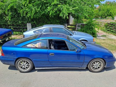 Klick um die Datei 2025-06-10 13-36 Calibra vs. Monza.jpg in voller Größe zu öffnen