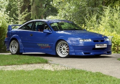 Klick um die Datei opel_calibra_images_1_b.jpg in voller Größe zu öffnen