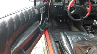 Klick um die Datei Türpappe Chevrolet Calibra 002.png in voller Größe zu öffnen